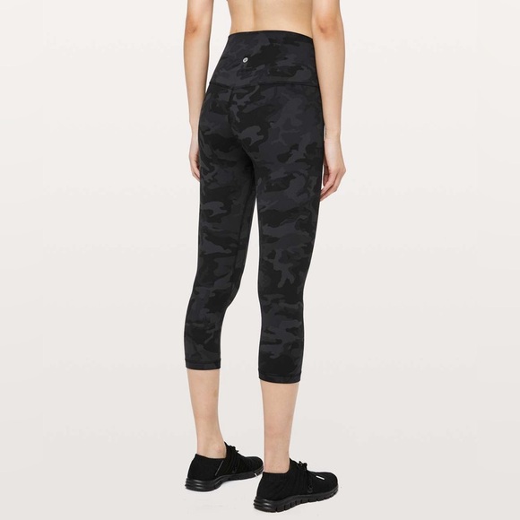 Lululemon Align Crop *21" in Incognito Camo Multi Grey Size 6 - Picture 1 of 9